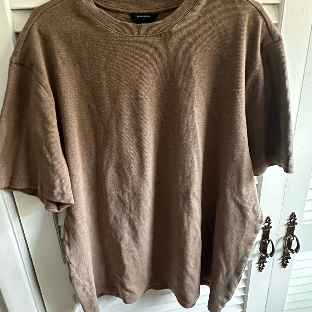 Banana Republic Men's Tan Brown Heavy Short-sleeve Shirt